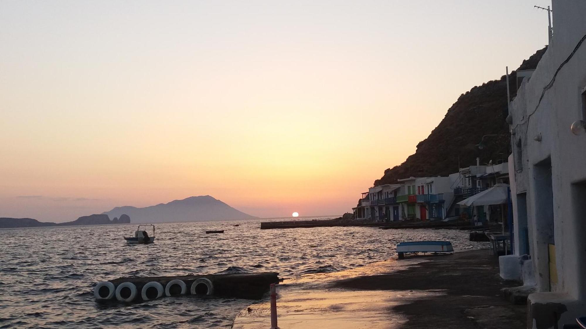 Hostal Blue Sea House Klima  Exterior foto