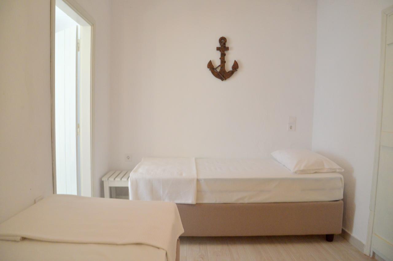 Hostal Blue Sea House Klima  Exterior foto