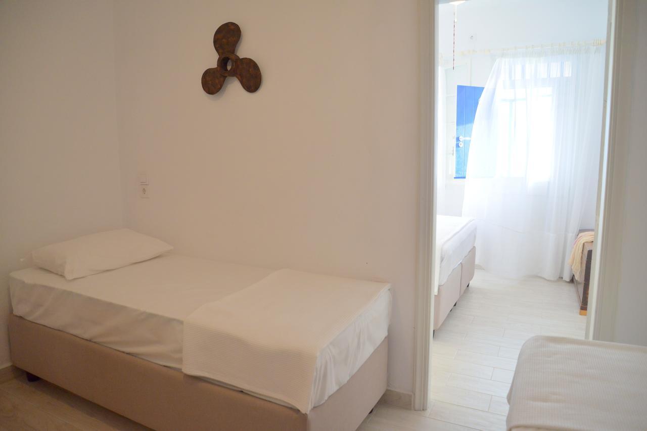 Hostal Blue Sea House Klima  Exterior foto
